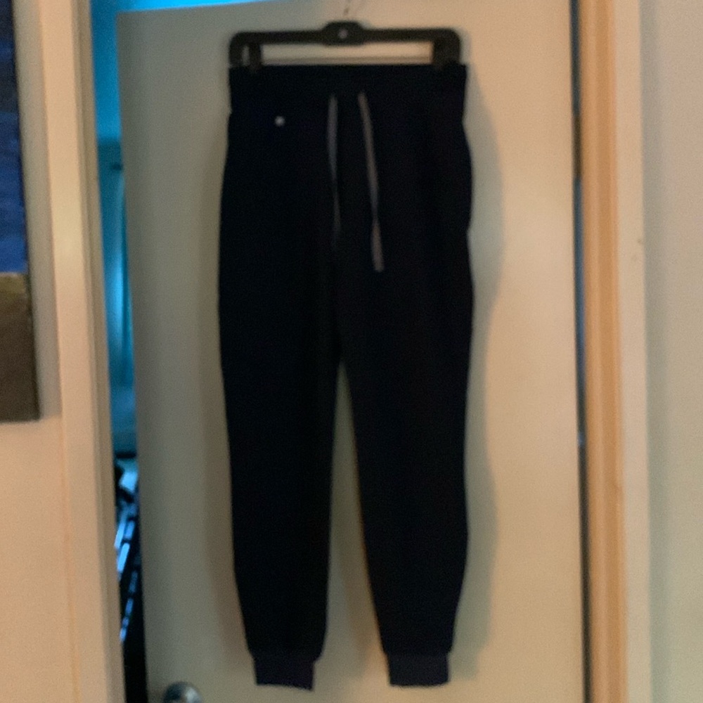 Figs scrub pants, navy color, XS